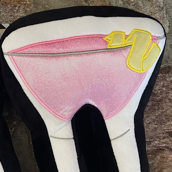 NWT. Rainbow Daze Cat or 🍸 Martini slippers size 7-8 w  Nordstrom‘s brand - Picture 6 of 9